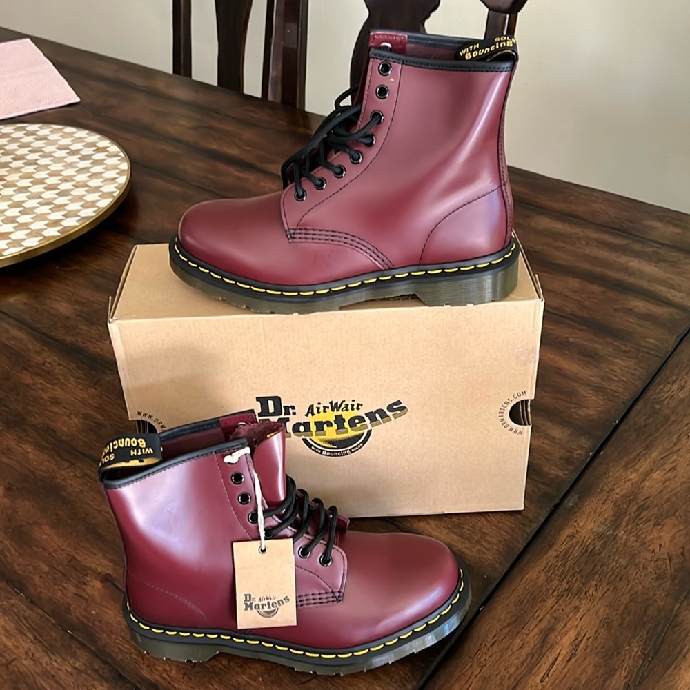 Women’s Dr. Martens Cherry Red US size 8